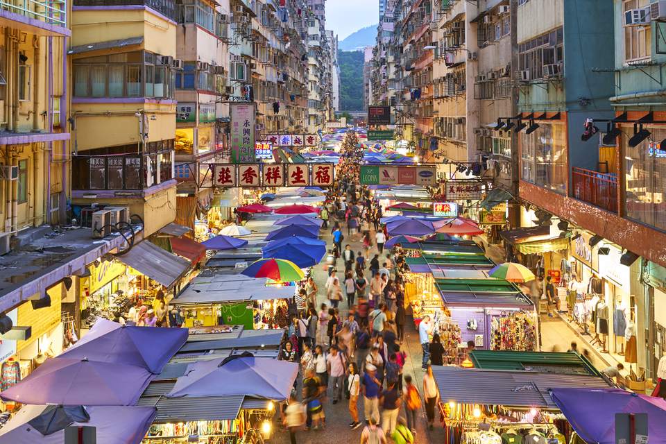 Ladies Market — Tung Choi Street