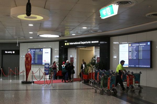Melbourne Airport Departure
