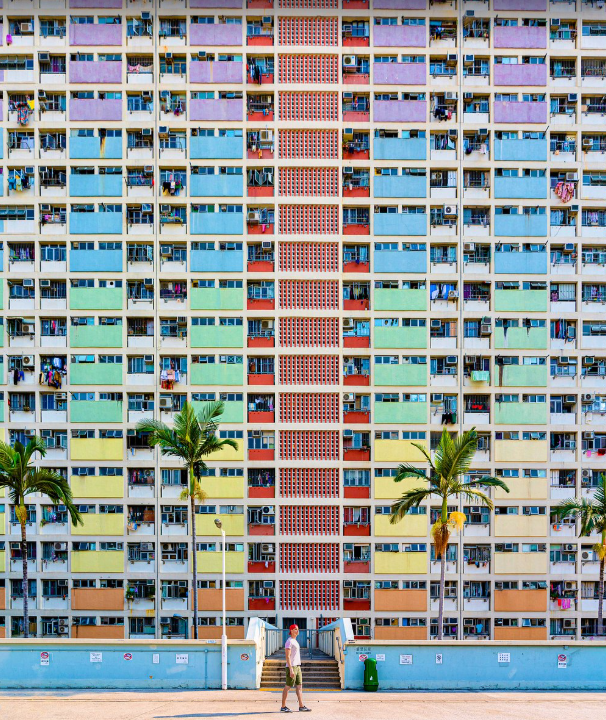 Choi Hung Estate — Rainbow Photo Stop